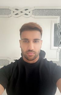 Bio image for Waqaas Hussain